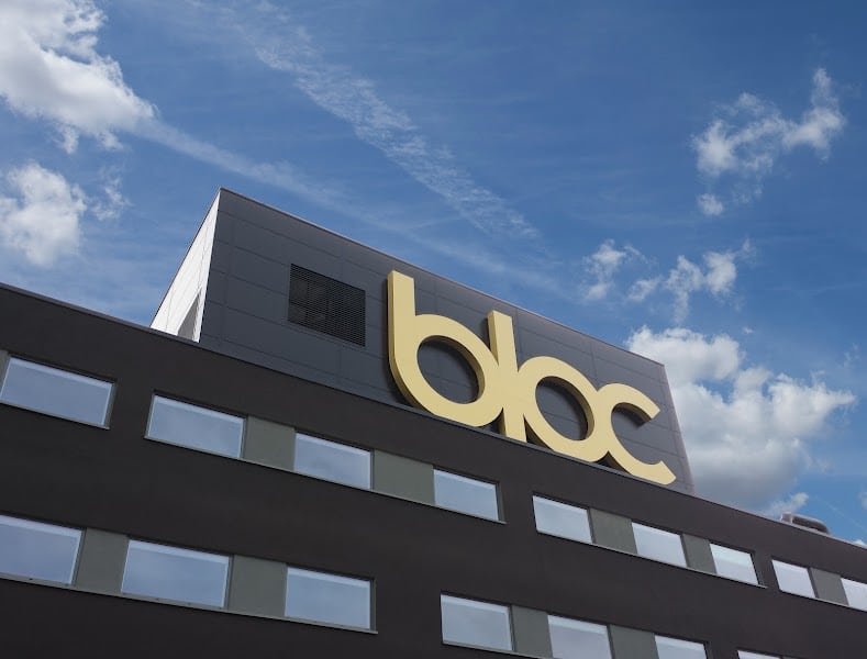 Bloc Hotel Gatwick South Terminal exterior