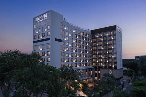 Fairfield by Marriott Mumbai International Airport hotel exterior