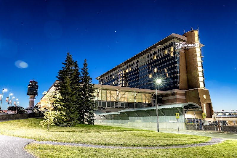 Fairmont Vancouver Airport hotel exterior